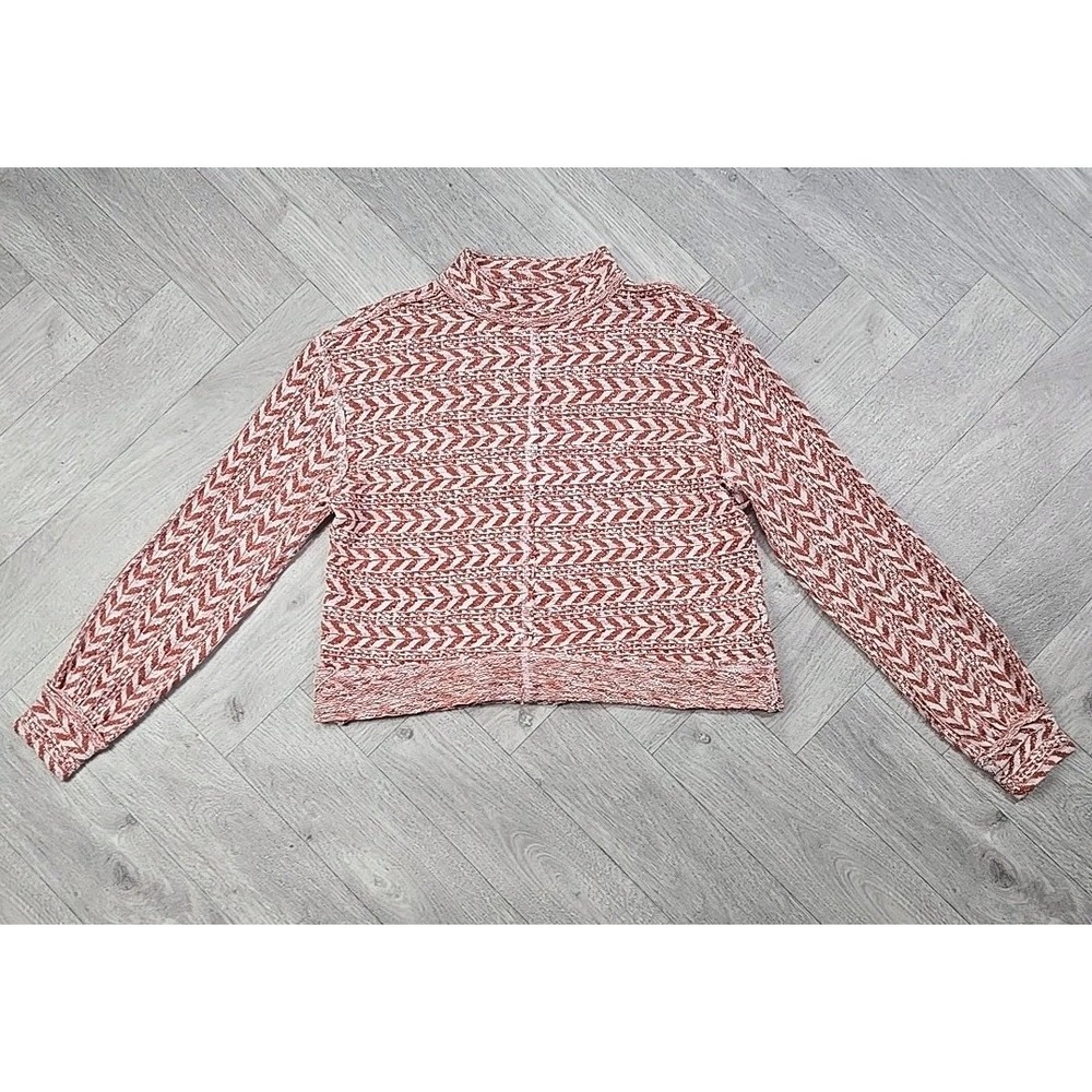 BKE Buckle Women's Size Large Orange Raw Hem Long Sleeve Sweater Cropped